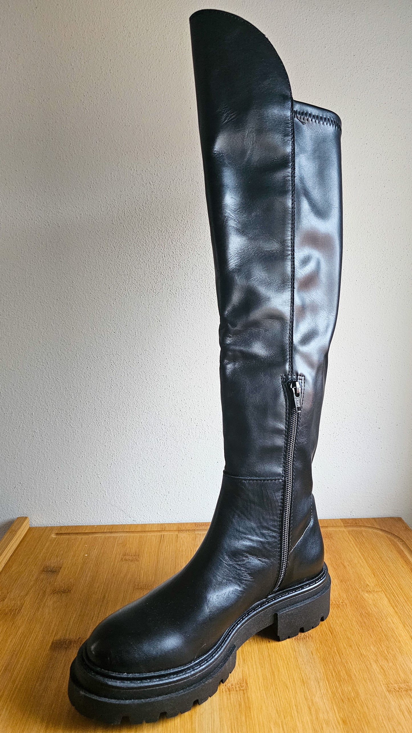 Stivale alto in vera pelle