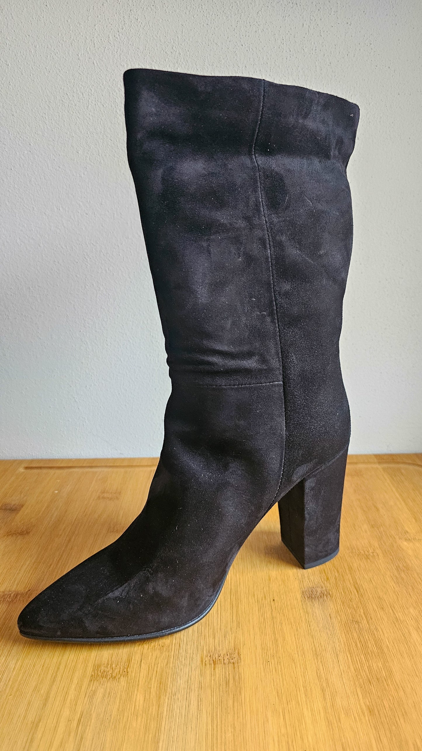 Stivaletto in camoscio