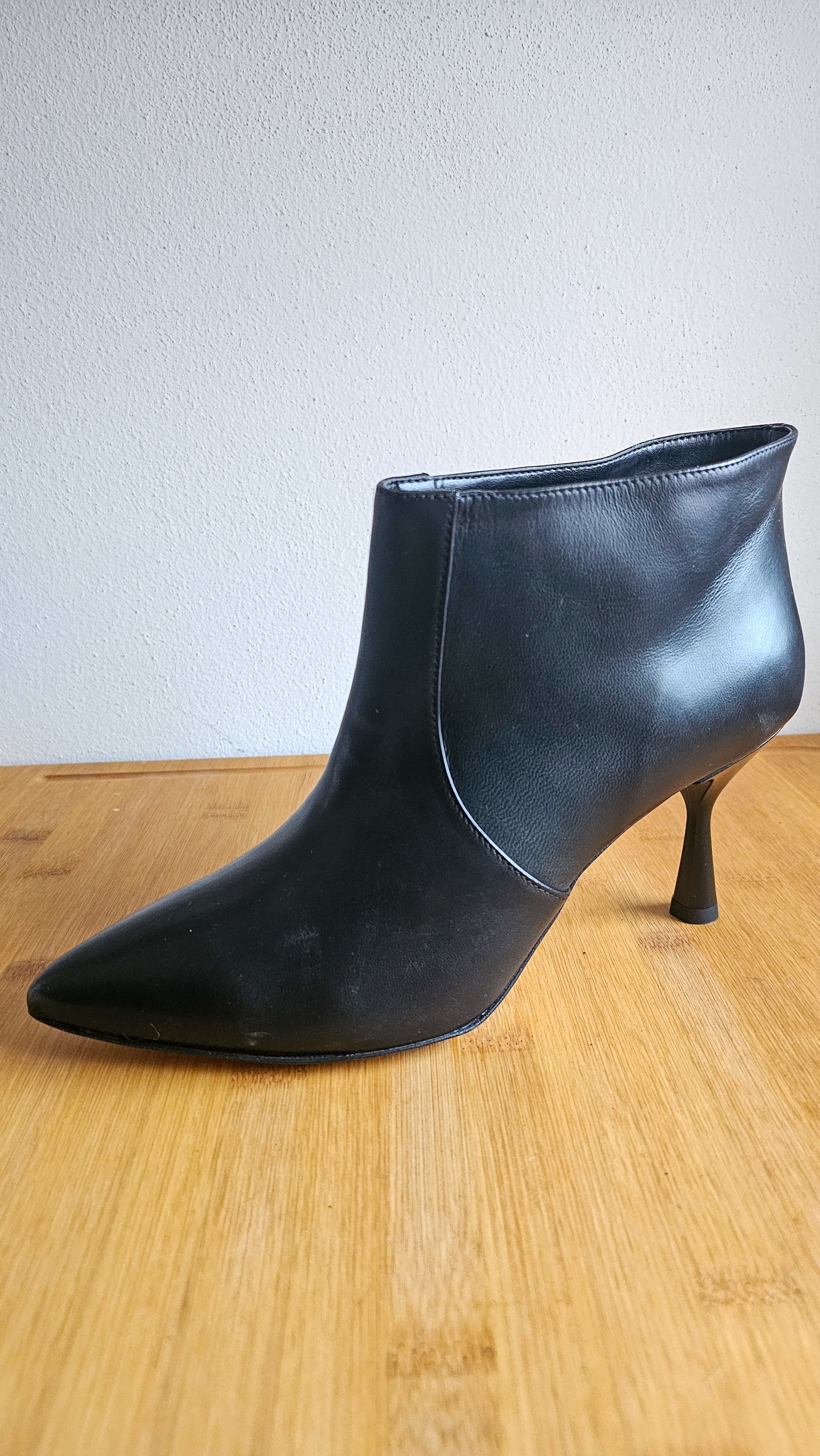 Stivaletto basso pelle