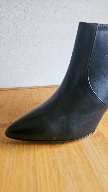 Stivaletto basso pelle